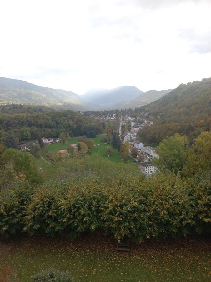 Le Belvedere De La Grand Croix Dans Le Chateau D'Uriage Saint-Martin-dʼUriage Exterior foto